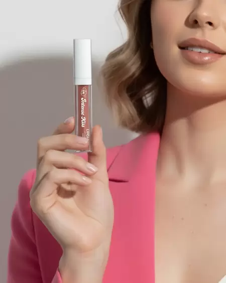 Lip Gloss volumizador - Marrom